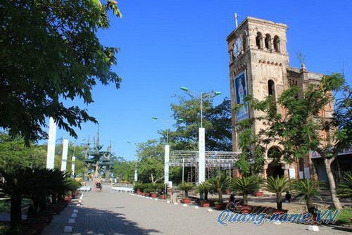 Dọc đường gió bụi