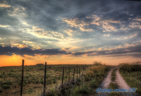 Mây bay cuối đường