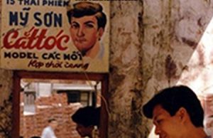 Anh Thanh Niên Cắt Tóc