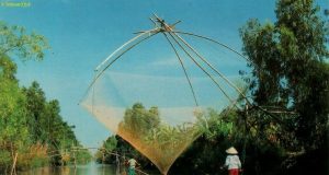 Làng Cuối Dòng Kinh