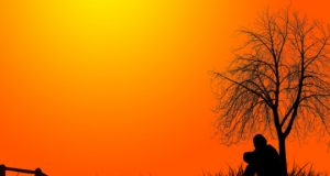 Lặng Lẽ Tháng Ngày