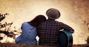 Mạnh mẽ đến mấy cũng cần một bờ vai