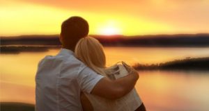 Yêu nhau có nhất định phải nói lời thương nhau?